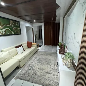Habitación en casa particular Natural Village #1,2,3 & 5, San Juan